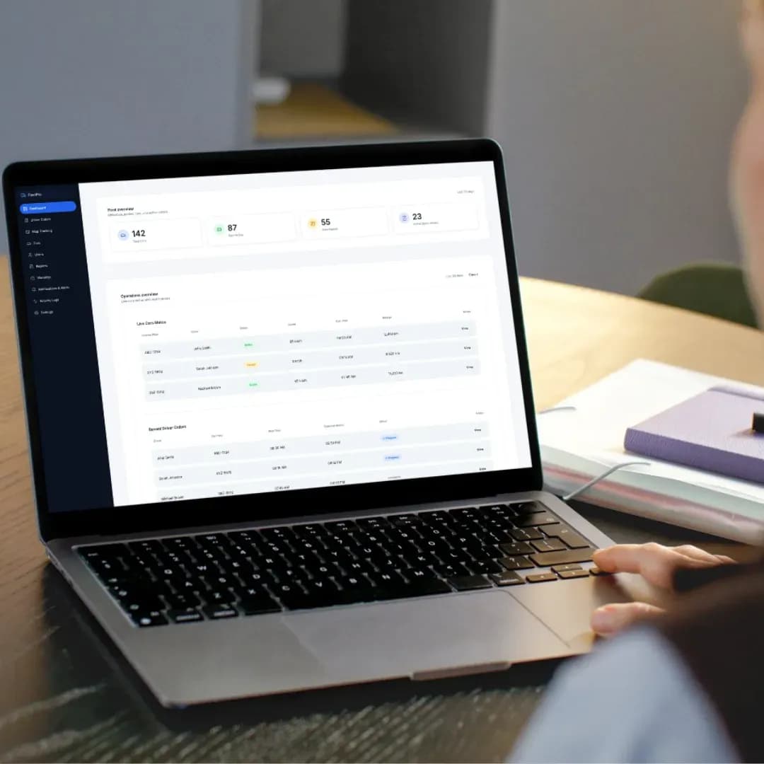 Fleet Management System filo yönetim paneli arayüzü